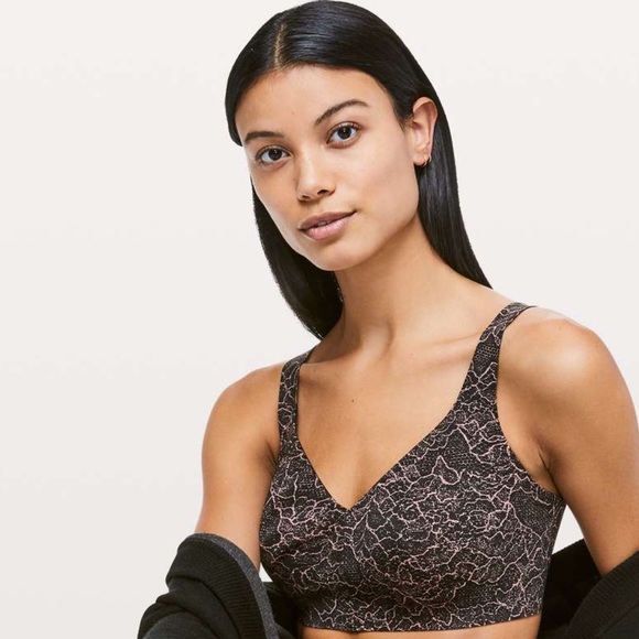 Lululemon Like Nothing Bra in Spanish Rose - Picture 2 of 5